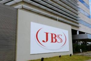 黑客瞄向大宗商品行业！全球最大肉类生产商JBS遭网络攻击 美国牛肉加工厂全线停产