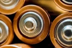 【FX168尉视】美国加强电池产业链的投资前景 电池相关股票能从中获得何种启发？